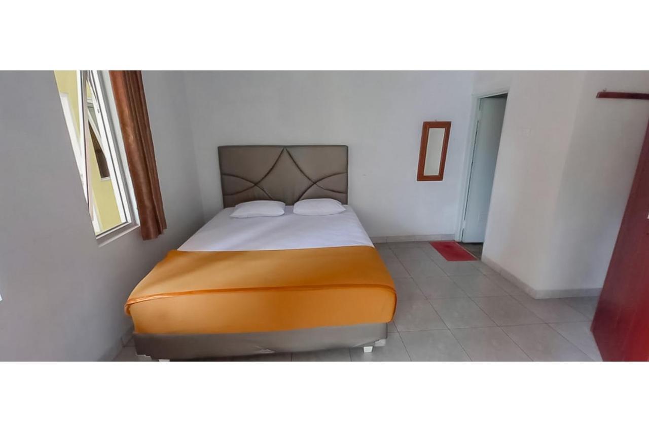 Hotel Sri Indrawati Puncak Mitra Reddoorz โบกอร์ ภายนอก รูปภาพ